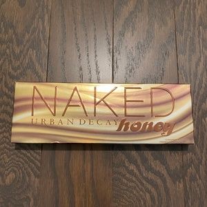 Urban Decay Naked Honey Eyeshadow Palette